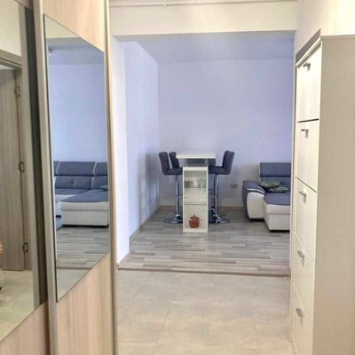 Alquiler de un acogedor apartamento de 2 habitaciones con cocina independiente y balcón, Sector 6, Bucarest, Rumanía
